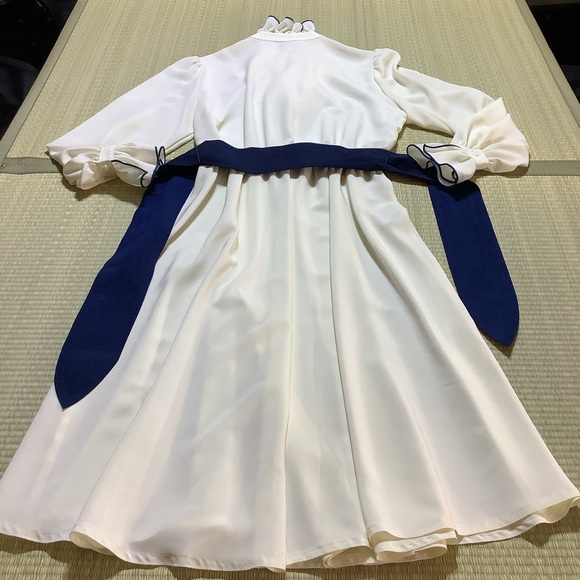 Vintage White Ruffle Dress Blue Trim ILGWU Tag Adolph Schuman for Lilli Ann 70s - Picture 9 of 11